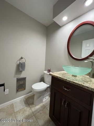 225 Donna Ave, Taylorsville, KY 40071