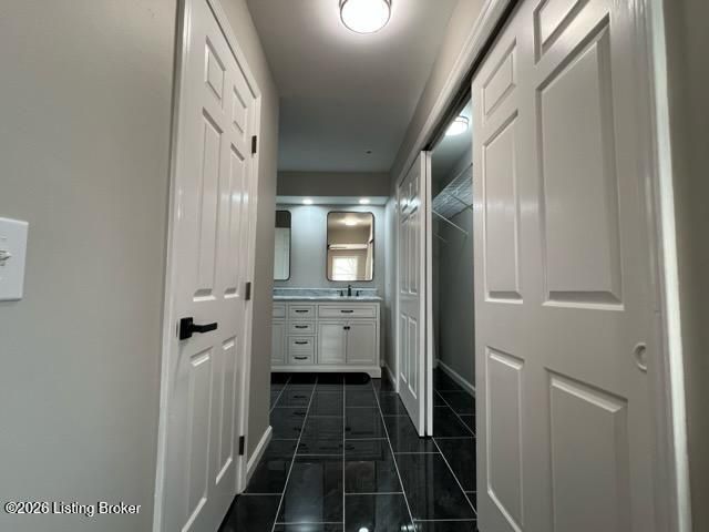 225 Donna Ave, Taylorsville, KY 40071