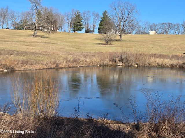 225 Donna Ave, Taylorsville, KY 40071