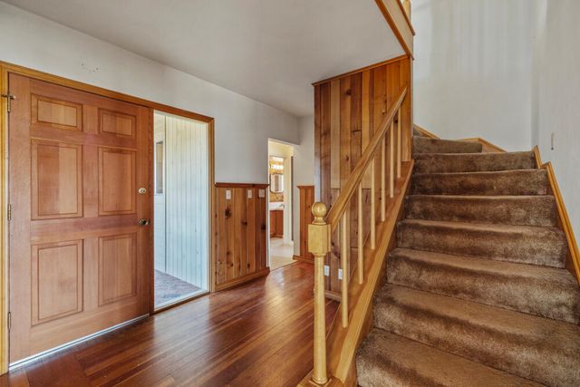 910 Laurel Street, Klamath Falls, OR 97601