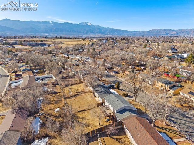 3675 Darkwood Place, Colorado Springs, CO 80910