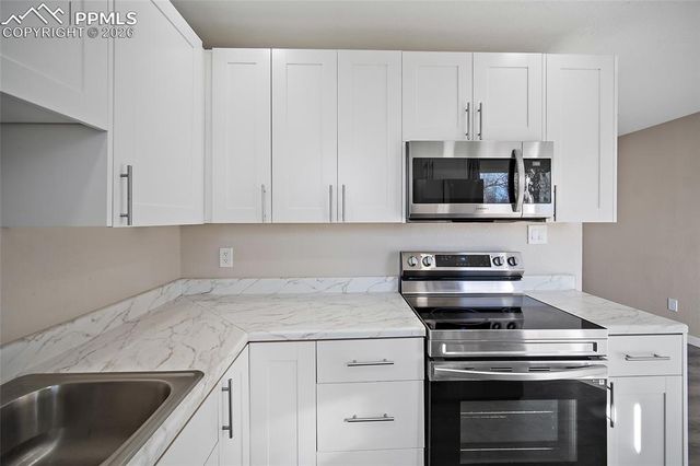 3675 Darkwood Place, Colorado Springs, CO 80910