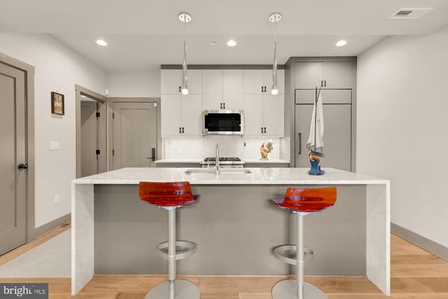 3220 GRACE ST NW #5, Washington, DC 20007