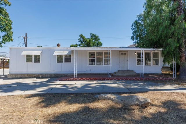26739 Franklin, Hemet, CA 92545