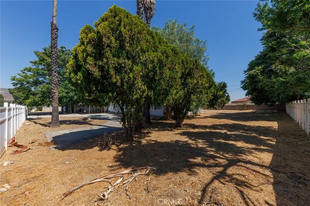 26739 Franklin, Hemet, CA 92545