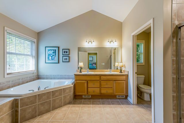 1257 Bicentennial Parkway, Pittsfield Charter Twp, MI 48108