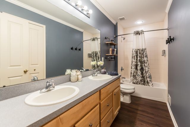 1257 Bicentennial Parkway, Pittsfield Charter Twp, MI 48108