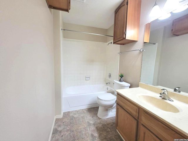 11610 Vance Jackson Rd Apt 633, San Antonio, TX 78230