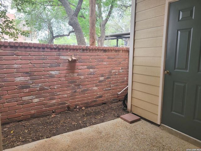 11610 Vance Jackson Rd Apt 633, San Antonio, TX 78230