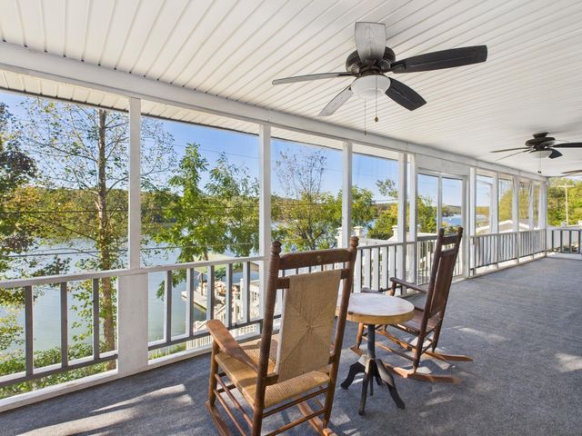 341 Clearwater Drive, Spring City, TN 37381