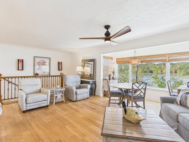 341 Clearwater Drive, Spring City, TN 37381