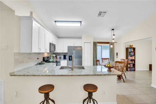 2130 87th Avenue, Vero Beach, FL 32966