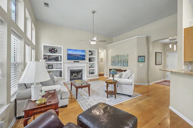 561 Pointe Of Oaks Road, Summerville, SC 29485