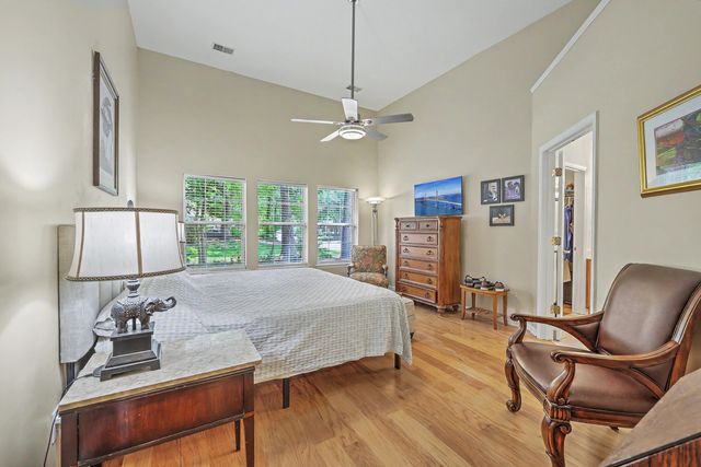 561 Pointe Of Oaks Road, Summerville, SC 29485
