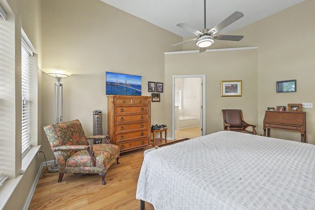 561 Pointe Of Oaks Road, Summerville, SC 29485