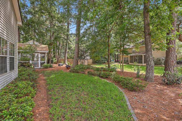 561 Pointe Of Oaks Road, Summerville, SC 29485