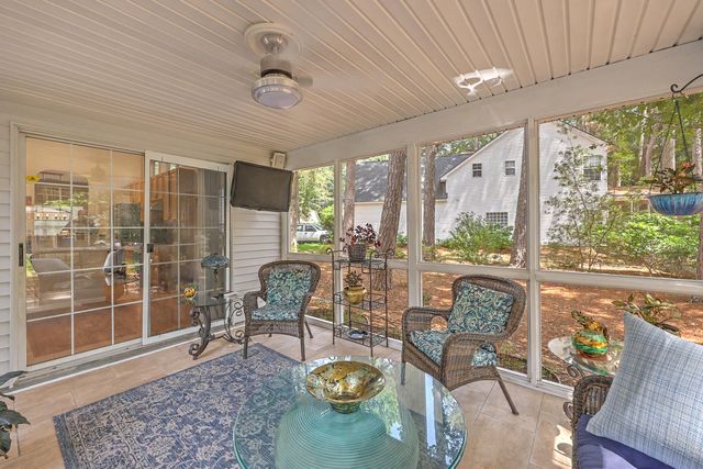 561 Pointe Of Oaks Road, Summerville, SC 29485