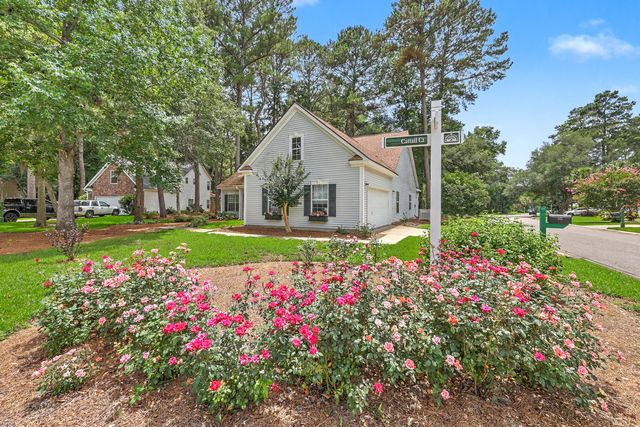 561 Pointe Of Oaks Road, Summerville, SC 29485