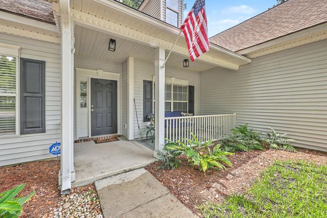 561 Pointe Of Oaks Road, Summerville, SC 29485