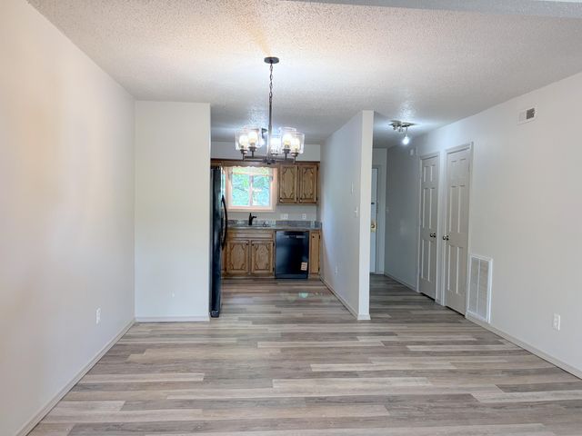 145 Starboard Drive 106, Kimberling City, MO 65686