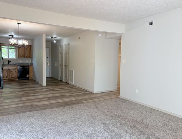 145 Starboard Drive 106, Kimberling City, MO 65686
