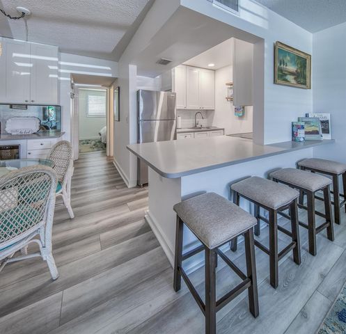 2565 S OCEAN Boulevard 1040, Palm Beach, FL 33480