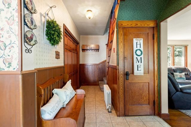 13 Lynnfield Street, Peabody, MA 01960