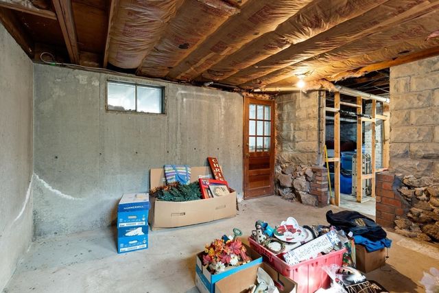 13 Lynnfield Street, Peabody, MA 01960