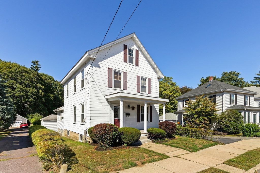 13 Lynnfield Street, Peabody, MA 01960