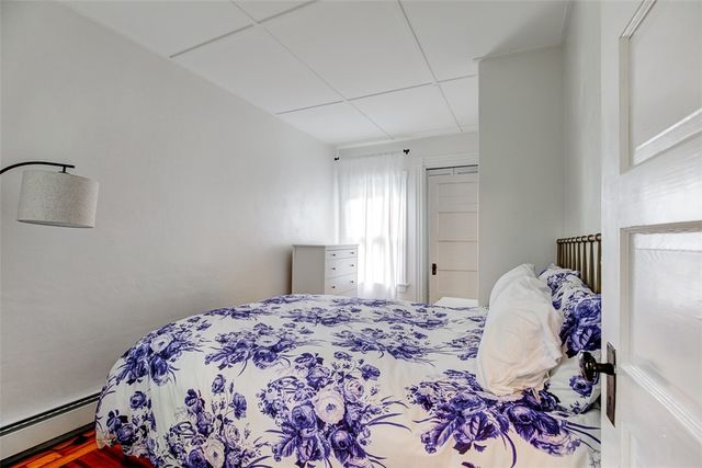 7 Division Street, Newport, RI 02840