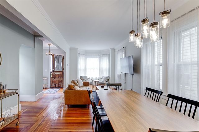 7 Division Street, Newport, RI 02840