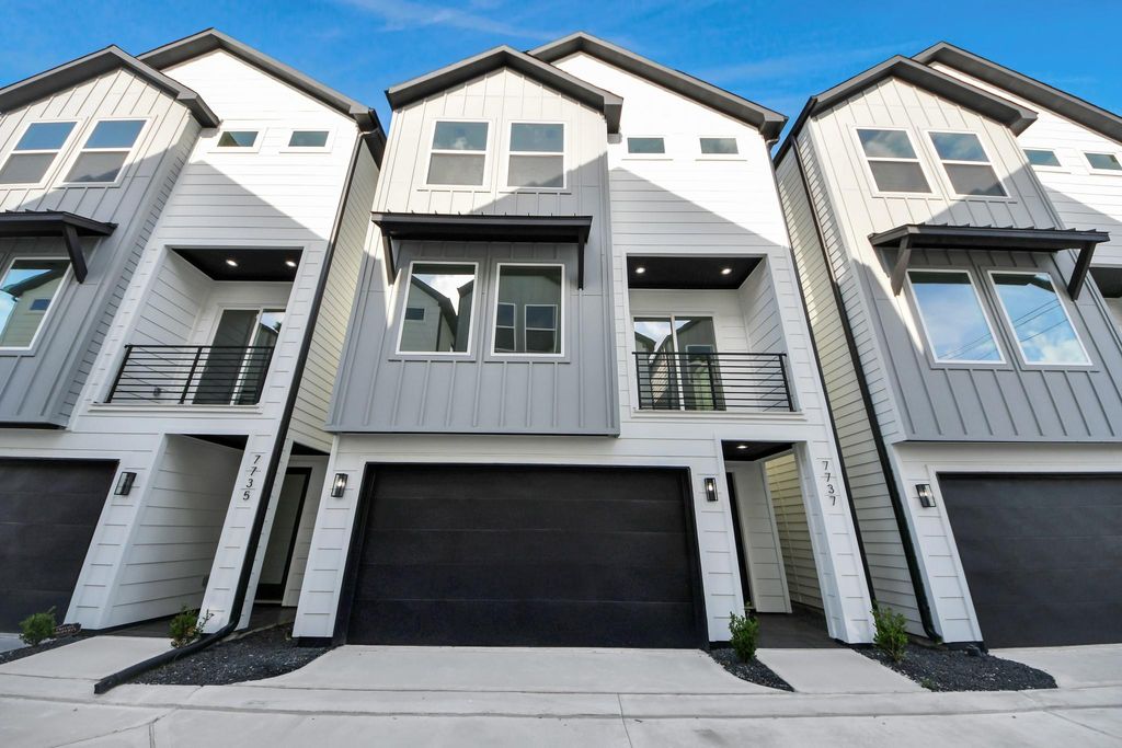 7737 Hammerly Boulevard, Houston, TX 77055