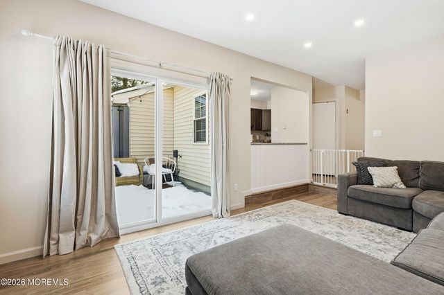 24 Karen Drive, Tinton Falls, NJ 07753