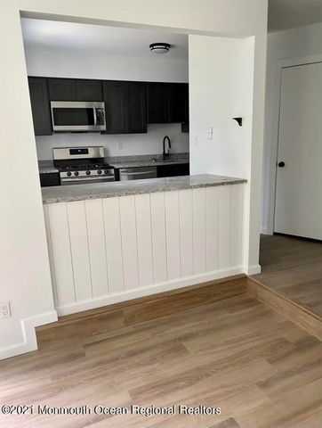 24 Karen Drive, Tinton Falls, NJ 07753