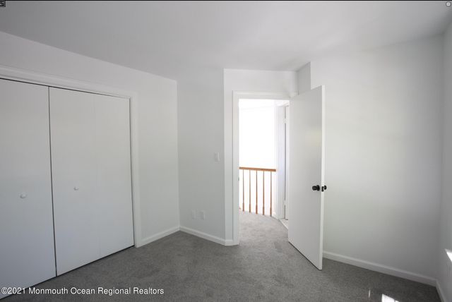 24 Karen Drive, Tinton Falls, NJ 07753