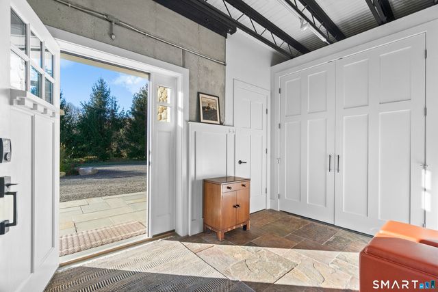 54 Barnes Road, Stonington, CT 06378