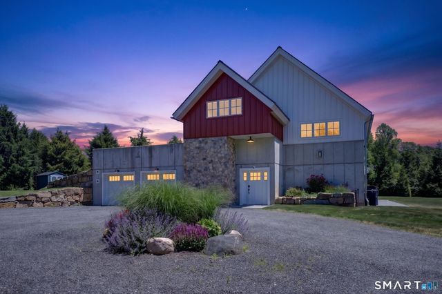 54 Barnes Road, Stonington, CT 06378