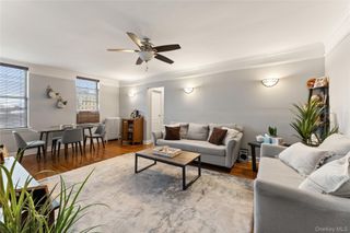 472 Gramatan Avenue Bldg 6 Bldg 6, Unit BB4, Mount Vernon, NY 10552