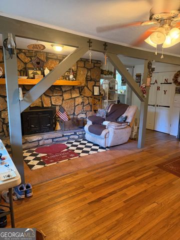 41 Blackwell Drive, Cleveland, GA 30528