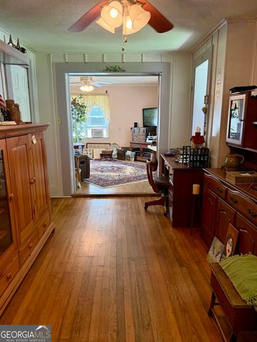 41 Blackwell Drive, Cleveland, GA 30528