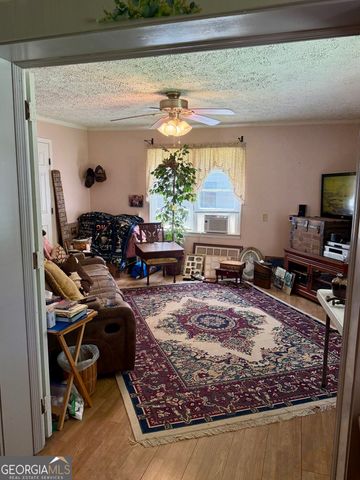 41 Blackwell Drive, Cleveland, GA 30528