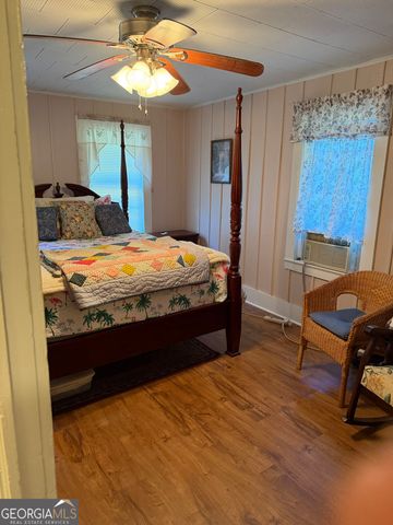 41 Blackwell Drive, Cleveland, GA 30528