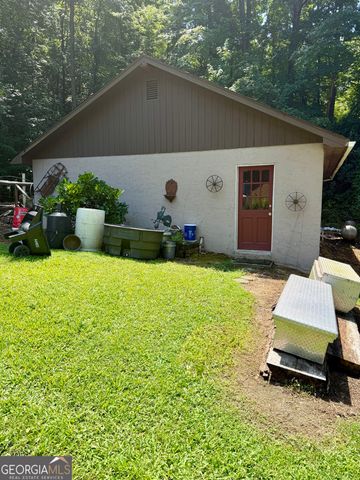 41 Blackwell Drive, Cleveland, GA 30528