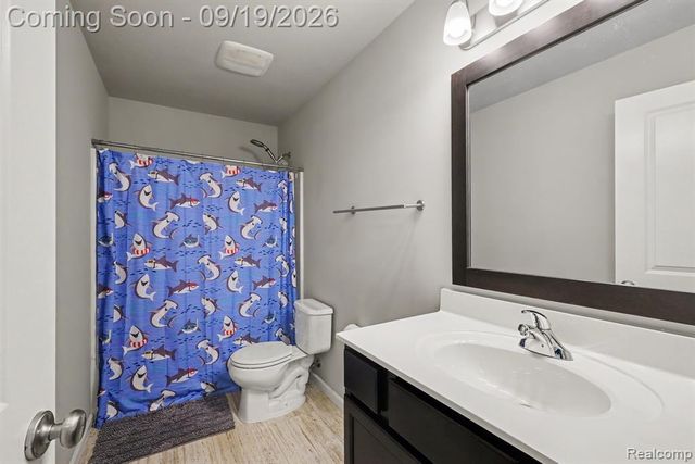4430 Pebble Creek Boulevard, Grand Blanc, MI 48439