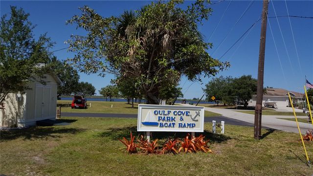 2539 DIXON TERRACE, Port Charlotte, FL 33981