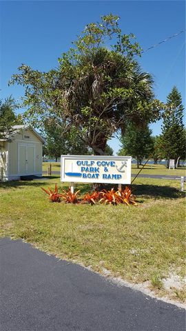 2539 DIXON TERRACE, Port Charlotte, FL 33981