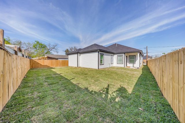 6313 Joe Louis Lane, Houston, TX 77091