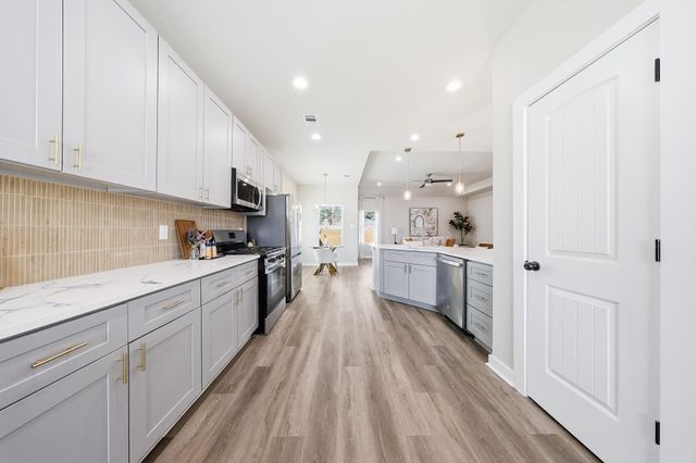 6313 Joe Louis Lane, Houston, TX 77091