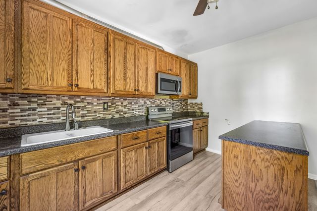 408 W 12th St, Columbia, TN 38401