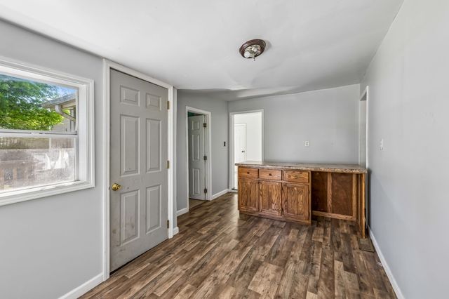 408 W 12th St, Columbia, TN 38401